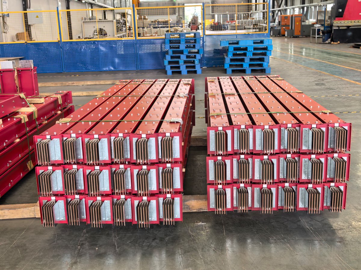 north_powertech's tweet image. Every kilowatt counts — our energy management and busway systems ensure precise, efficient control. #PowerControl #Busway #BusbarTrunkingSystem #PowerDistribution #North #fyp