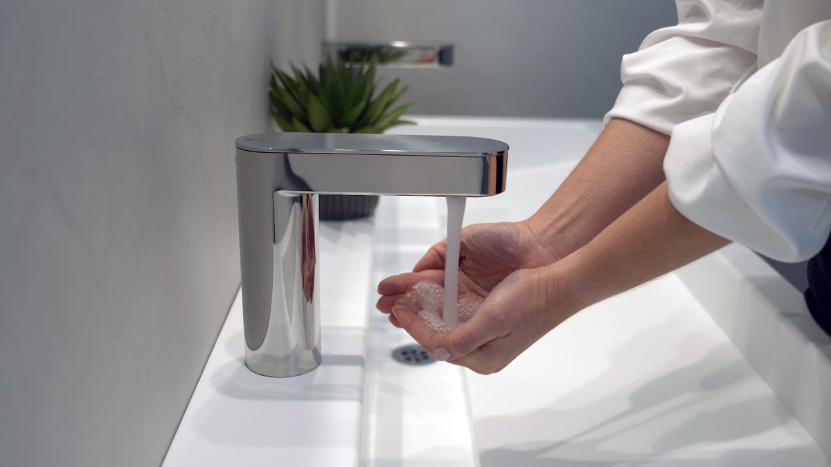 8 trillion litres of water are wasted in homes around the world each year* 😅💧.

Providing a water flow from as little as 1.9 lpm with adjustable flow times and cycle options, the ThriiTap+ helps you save water &amp; money! 

Discover more: eu1.hubs.ly/H0ntMcM0 

Business waste*