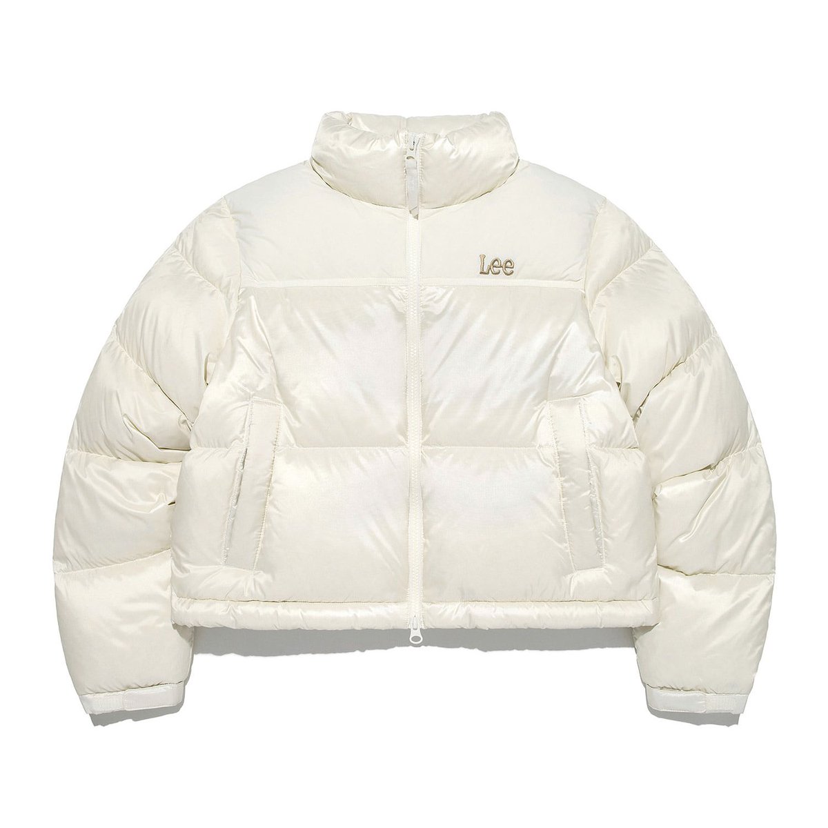 deerstore_byp's tweet photo. ใกล้หน้าหนาวแล้ว เดี๋ยวมาทะยอยลง Down Jacket ของหลายๆแบรนด์ให้นะคะ สนใจตัวไหนสอบถามได้เลยค่า 🧣❄️⭐️ https://t.co/FXMtibjEfN