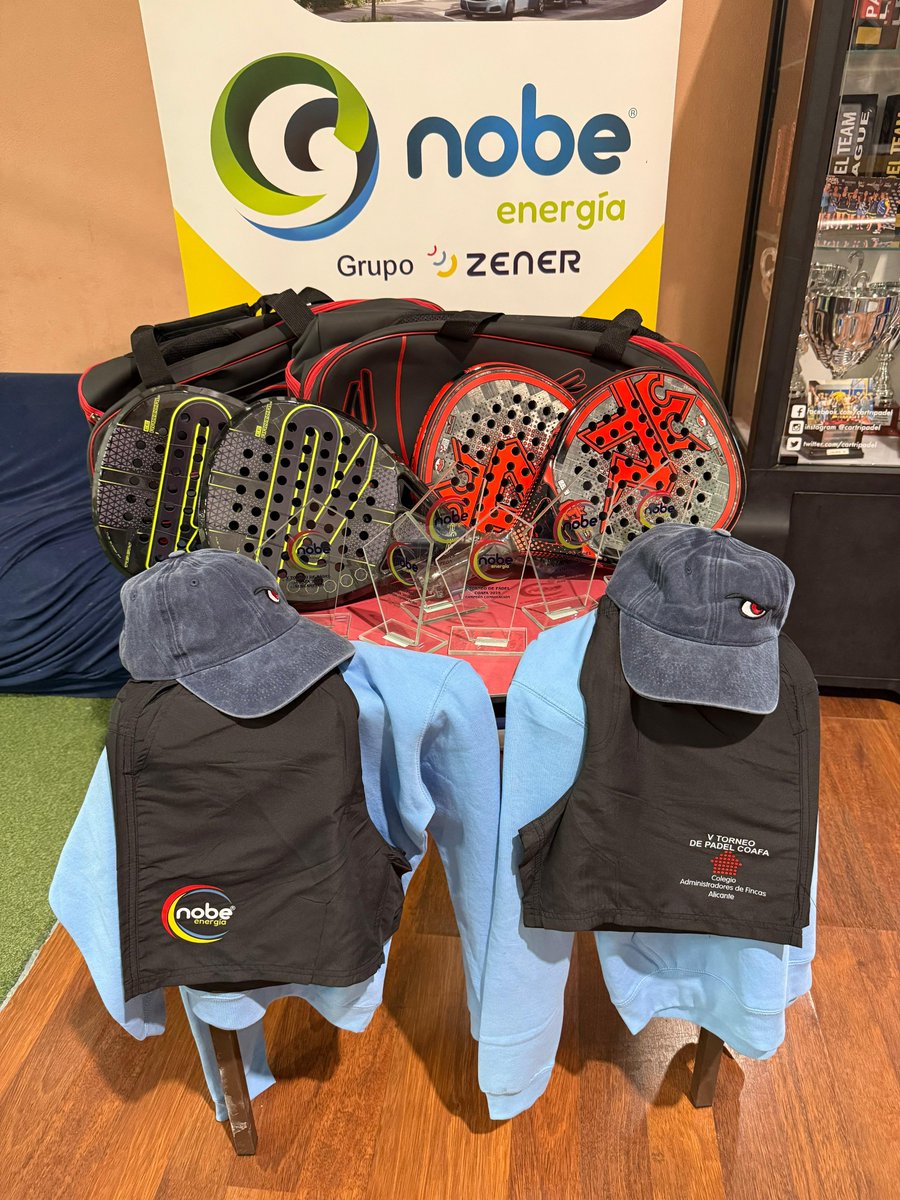 Muchas gracias a todos los participantes en el V Torneo de pádel que celebramos el 25 de octubre en Alicante, patrocinado una vez más por Nobe Energía. La pareja ganadora ha sido David Heredia y David Colliga y subcampeones la pareja valenciana compuesta por Juan Pagán e hijo.