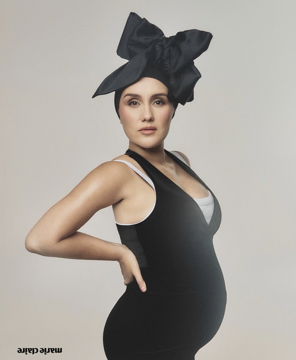 fancirbdarg's tweet photo. QUE HERMOSAS FOTOS 😍😍😍😍 @DulceMaria 🐣♥️ https://t.co/v8oMItADx0