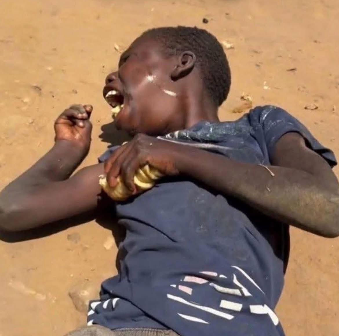 anesmansory's tweet image. عصر اليوم الثلاثاء إلى  حملة دولية مع #السودان  على وسم 
#جرائم_الامارات_في_السودان 

ندعو لتفاعل دولي واسع وزخم إعلامي يساند الشعب السوداني ويطالبوا بمحاكمة الإمارات وفرض عقوبات وعزلها ومقاطعتها مثلها مثل الكيان الصهيوني