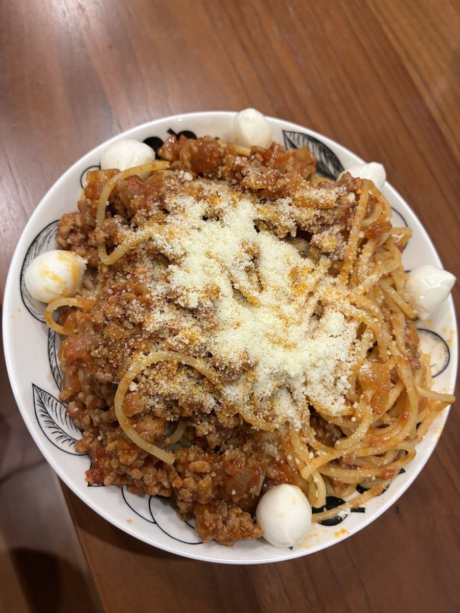 control_eng_ch's tweet image. 久しぶりにボロネーゼ作った
