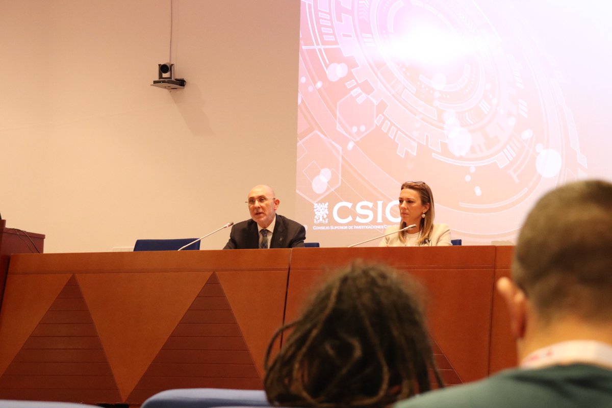 CSICCat's tweet photo. Hoy, la @ResidInvestig acoge la jornada Somos CSIC, en la que se dará a conocer el funcionamiento y recursos del @CSIC entre su personal

#SomosCSIC https://t.co/M8EVCG8i8d