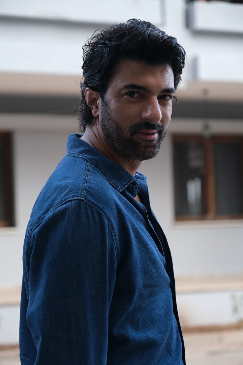 umniseafc's tweet photo. Ömer Bereketoğlu diyeceksiniz!

#EnginAkyürek #BereketliTopraklar https://t.co/GN2JIpVuBZ