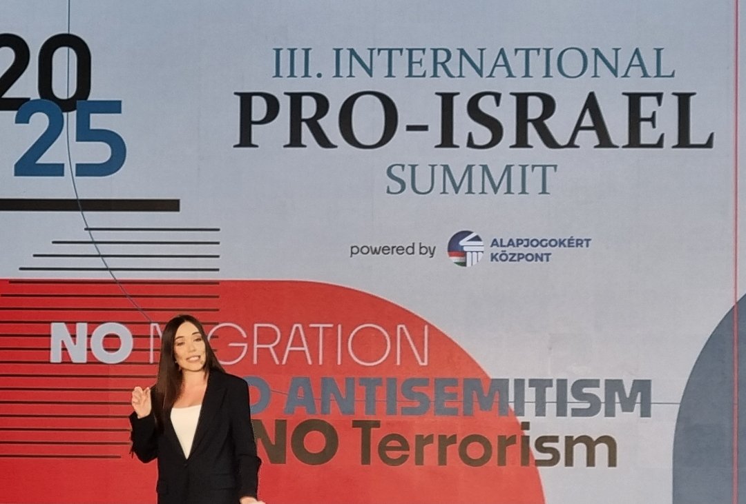 MaxFerrari's tweet image. #ProIsrael summit Budapest. @ada_lluch ricorda la sua terribile esperienza TV con "BarbieGaza" e gli altri ipocriti pro Pal e condanna le posizioni pro Hamas del governo di sinistra spagnolo. @JoeyMannarinoUS