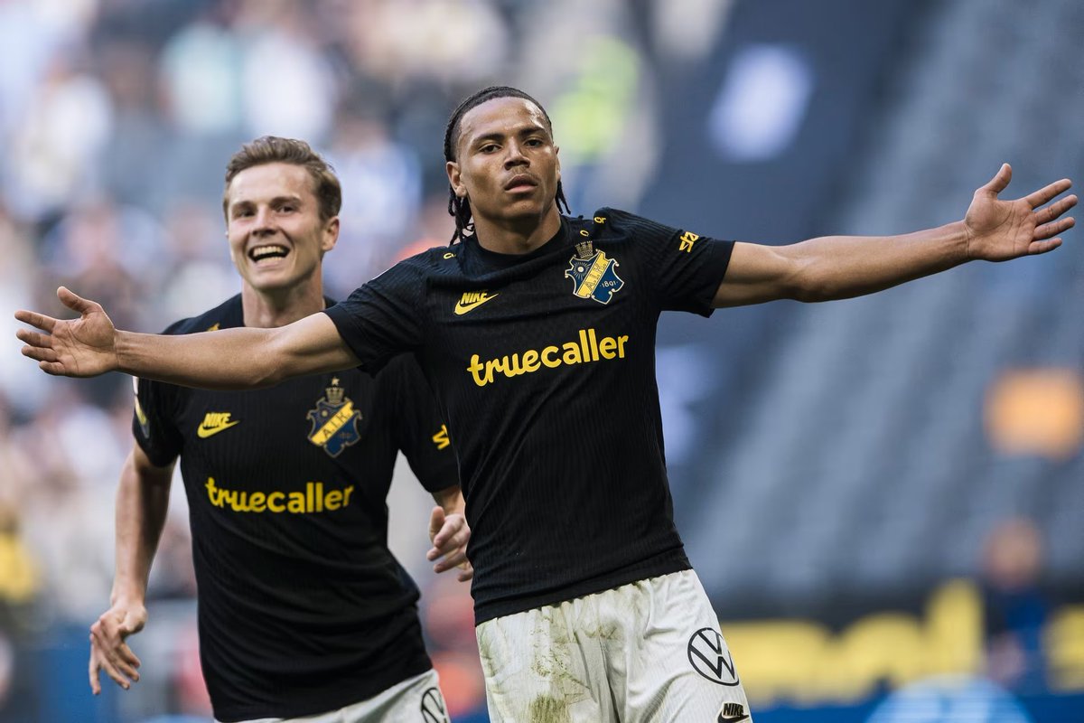 The United Stand tweet media