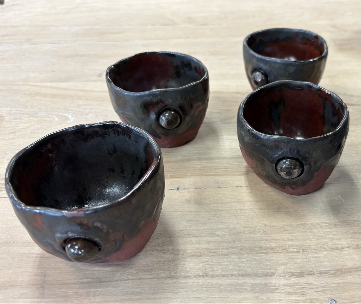 ぐい呑み - Search / X