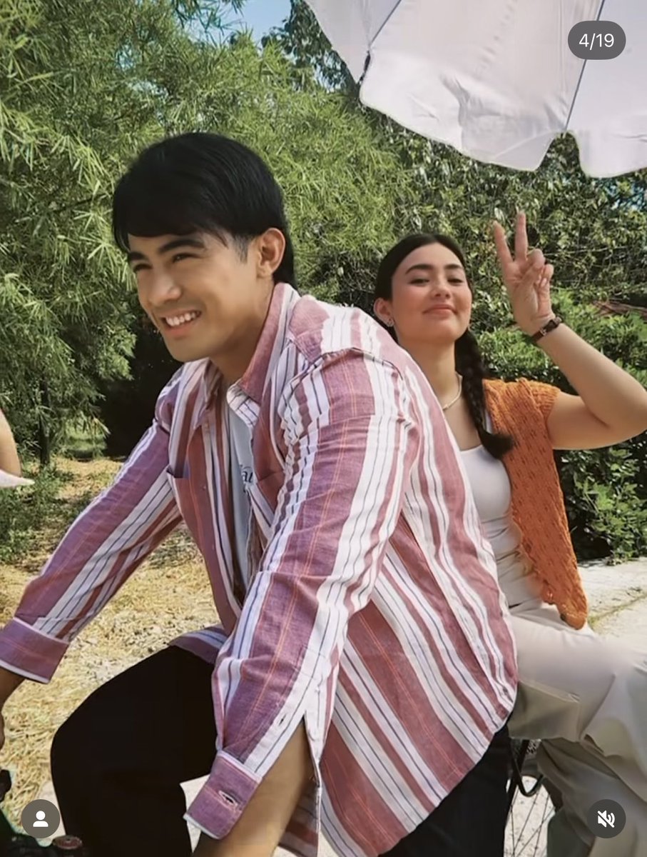 mushiieeeee's tweet photo. The way Argel looks at Jas? Yeah, that’s not acting.
#ARJASReignAtEleven https://t.co/CMwnI3452o