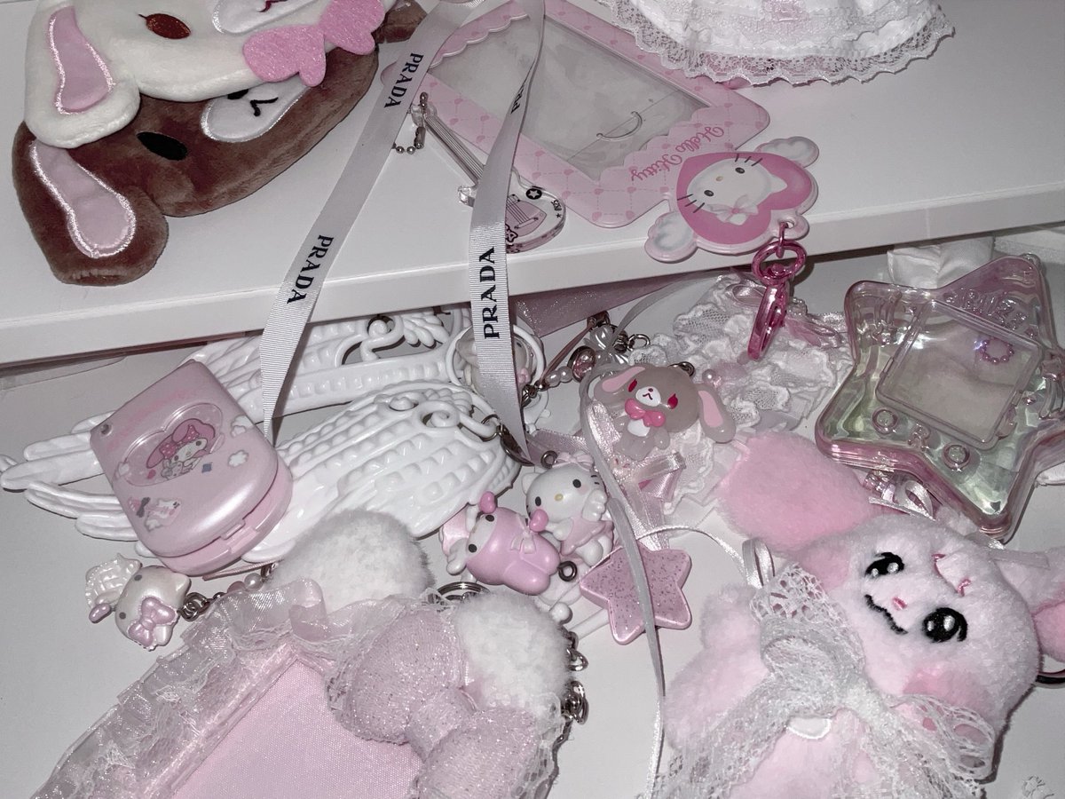 24% * ✿ tweet media