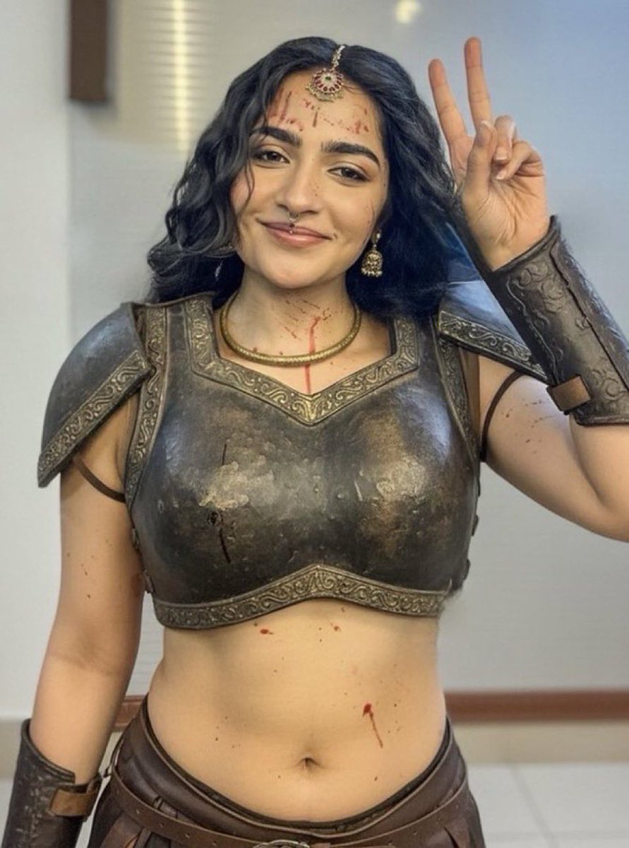monster_dude_'s tweet photo. Guess The Actress Name ❤️ https://t.co/2HUgUSLigh