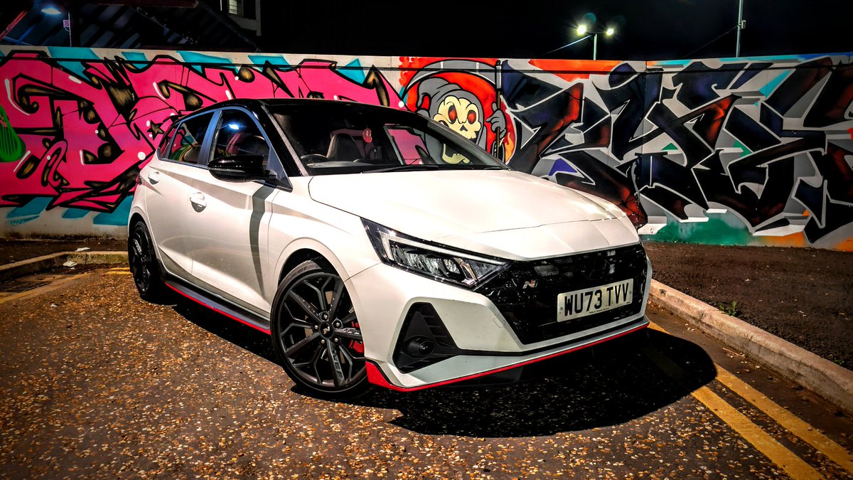 Pup_Ace_'s tweet photo. @yeenhaze @aleksiswoof Hyundai N's for the win 😋💜 https://t.co/HTXXuXWm9U