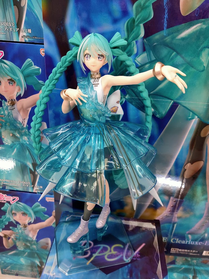 プライズフィギュア　アミューズメント 景品入荷情報！！ 初音ミク BANPRESTO EVOLVE Clearluxe-EmeraldGem