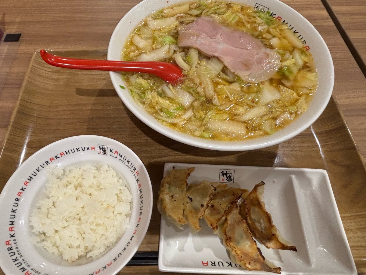 順光教な急がない像 on X