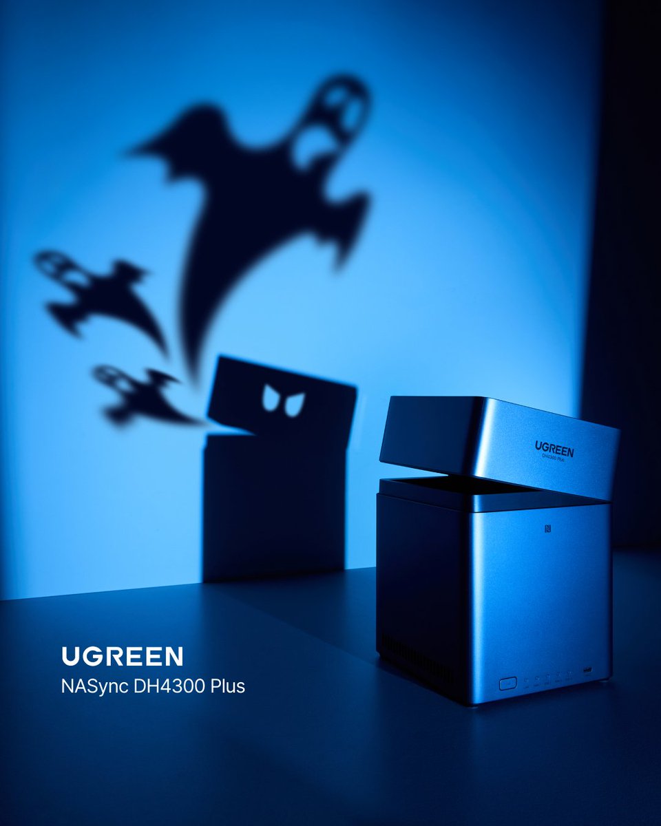 UGREENOfficial's tweet image. Make sure none of those Halloween memories escape by simplifying your storage with a UGREEN NAS! 
Scare up some savings: nas.us.ugreen.com/8uulvT
#UGREEN #tech #NASync #UGREENNAS #networkattachedstorage #NAS #UGREENNASync #tech #halloween #spookyszn #spookyseason #trickortreat