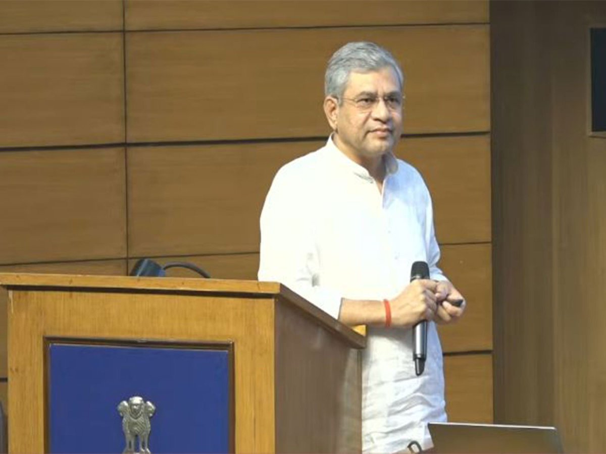 ani_digital's tweet image. Cabinet approves &apos;terms of reference&apos; for 8th Central Pay Commission

Read @ANI Story | aninews.in/news/business/…
#Cabinet #Salaries #Pay