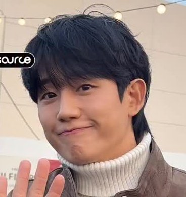 bawangpops's tweet photo. 𝘞𝘩𝘺 𝘺𝘰𝘶 𝘤𝘢𝘭𝘭𝘪𝘯𝘨 𝘏𝘢𝘦𝘪𝘯 𝘢 𝘣𝘢𝘣𝘺??? 𝘏𝘦'𝘴 𝘢 𝘮𝘢𝘯

The man in question : https://t.co/gdy0C41vor