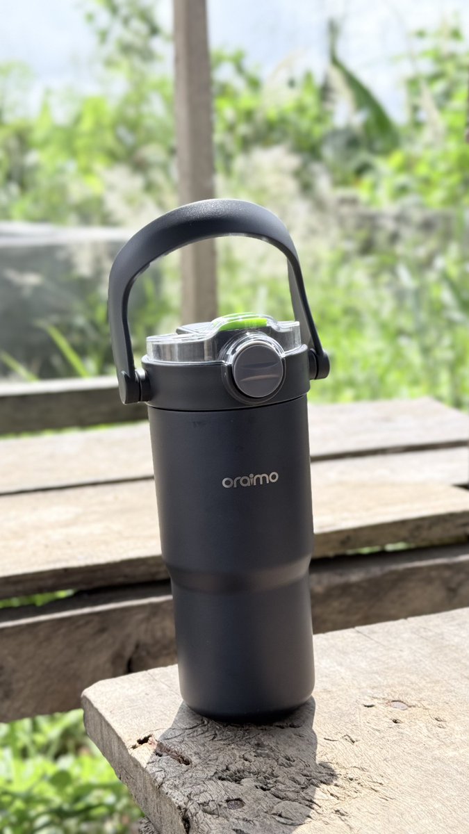 10/10 product! I left it in the car for over 2 hours in this heat, and when I came back, the water was still cold. Money well spent!