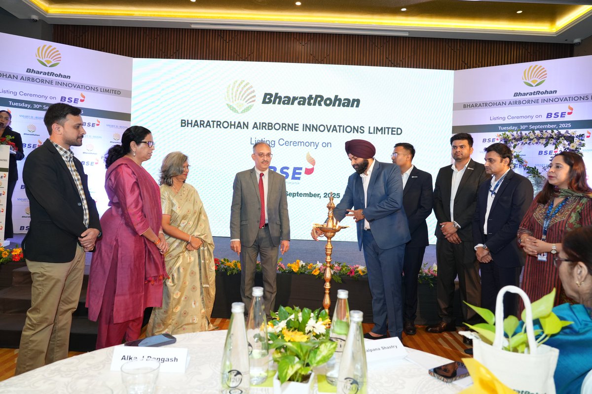 SmarthorizonMb's tweet image. 🌟 Milestone Unlocked! 🌟
Proud to see BharatRohan Airborne Innovations Ltd. officially listed on the Bombay Stock Exchange (BSE) 🎉
A huge congratulations to the entire team for redefining the future of #AgriTech and #DroneFarming! 🌾💫