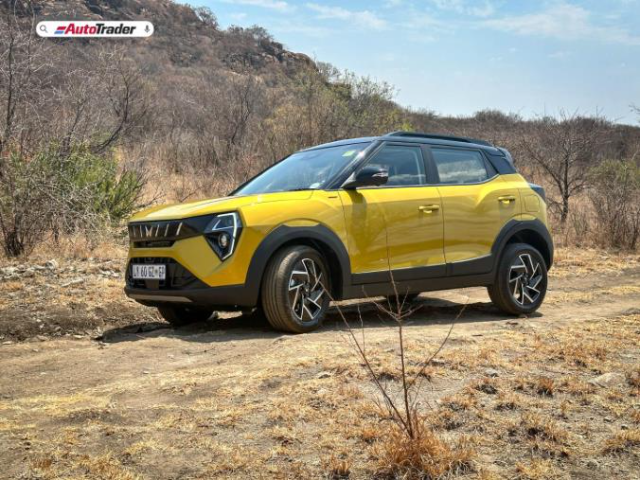 AutoTraderSA's tweet photo. Citroën #C3 vs. Hyundai #Exter vs. Mahindra #3XO! 🔥 Looks aside, which crossover delivers the best performance and value?
https://t.co/ClLcbFoC4Z
#CitroenC3 #HyundaiExter #Mahindra3XO #CarComparison #BudgetSUV https://t.co/sQHFNkGh9c