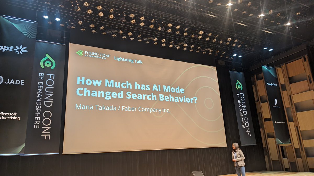 juritanaka's tweet photo. LT in English ! 挑戦するかっこよさ！🤩  #FOUNDConf2025 https://t.co/kfKHrVnc2W