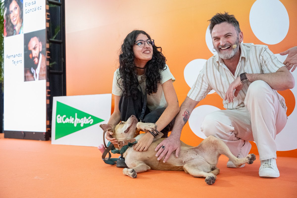 Clickche1's tweet image. Nuestro maravilloso Fernando Tejero el pasado 11 de octubre en @infecar demostrando una vez más el gran corazón que tiene y su intensa lucha por querer hacer de este un mundo mejor, dando visibilidad a aquellos que no tienen voz y condenando rotundamente el maltrato animal.❤️