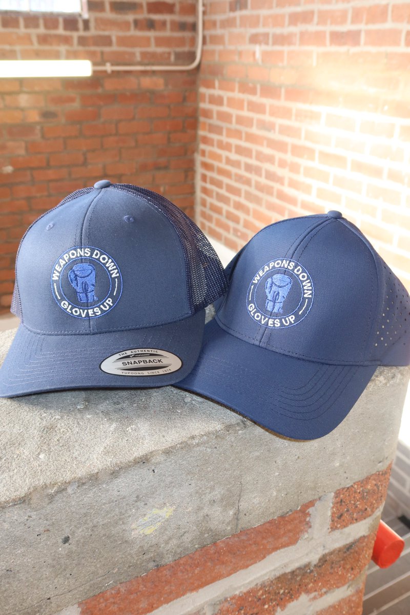 WDGU_SEE's tweet image. WDGU caps &amp;amp; t-shirts are available now  £20 each (2 cap styles + sizes S–XXL).

Order  here: bit.ly/3IwXErw — delivery available (charges apply).

All proceeds fund WDGU programmes, gym sessions &amp;amp; mentors.

#WDGU #Liverpool #BoxingForChange