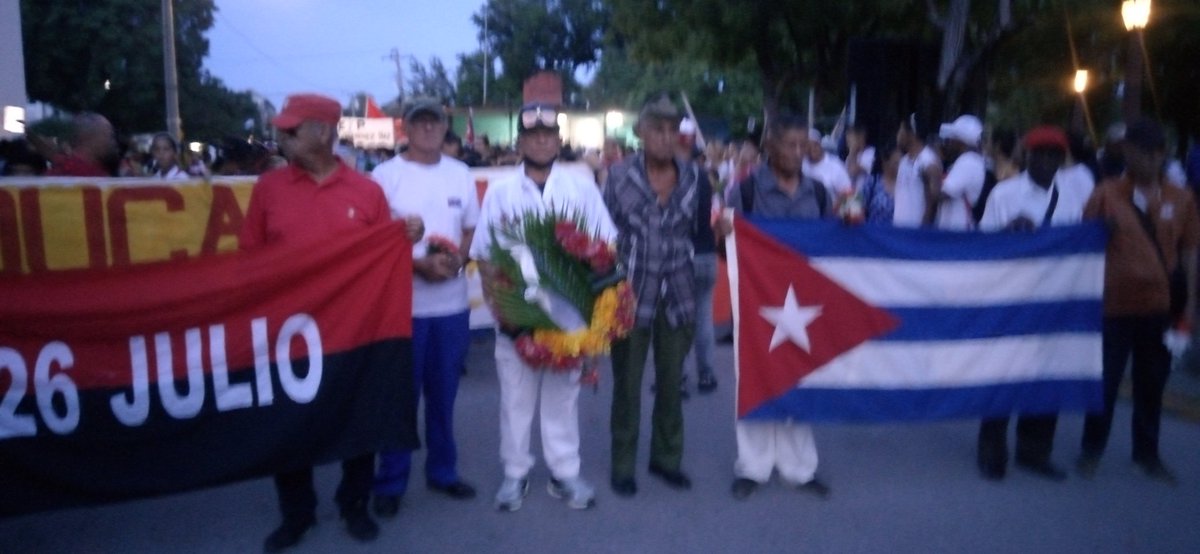 JorgeFaure1's tweet image. #PoderPopular el pueblo de la #IslaDeLaJuventud rindió homenaje al Comandante Camilo Cienfuegos #SentirPinero #CubaEstáFirme #100AñosConFidel