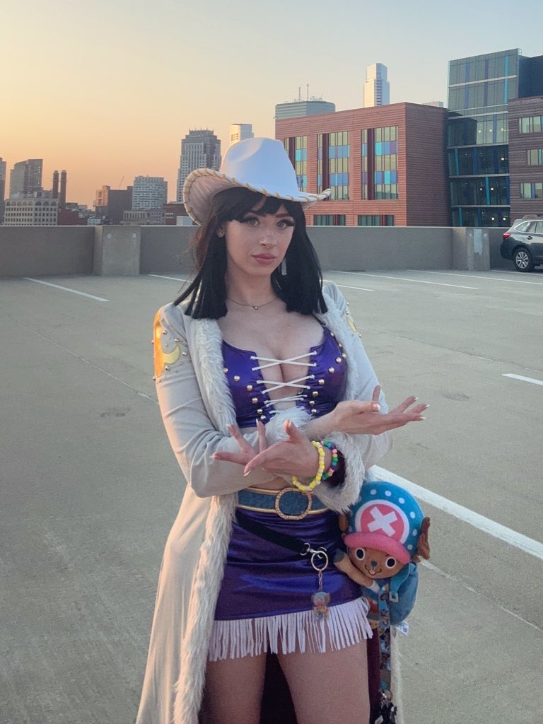 cosmokittyy the cosplayer ✨ tweet media