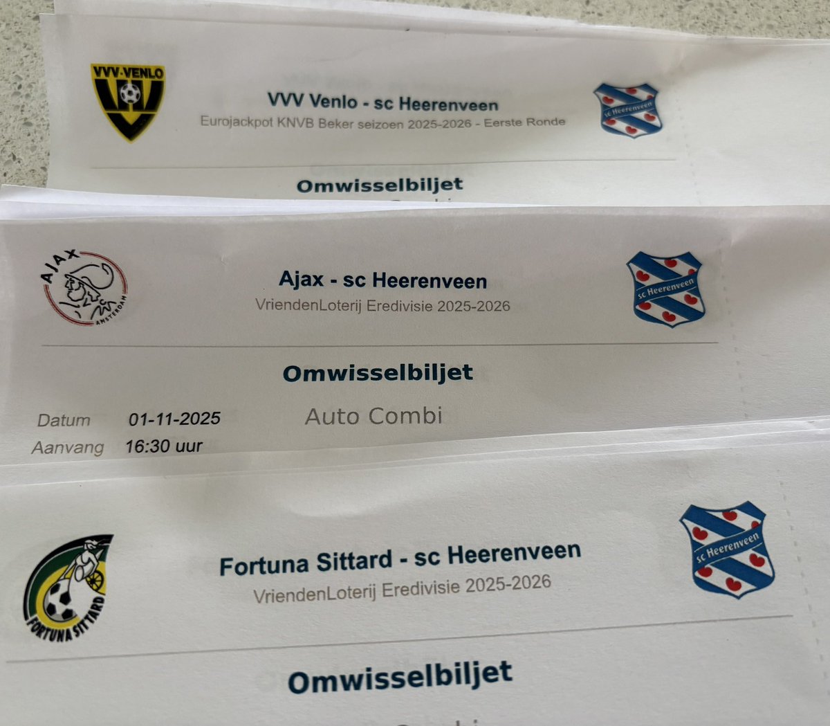 Awaydays! Ondanks alles blijft het mooi. 🔵⚪️❤️ 

#vvvhee #knvbbeker