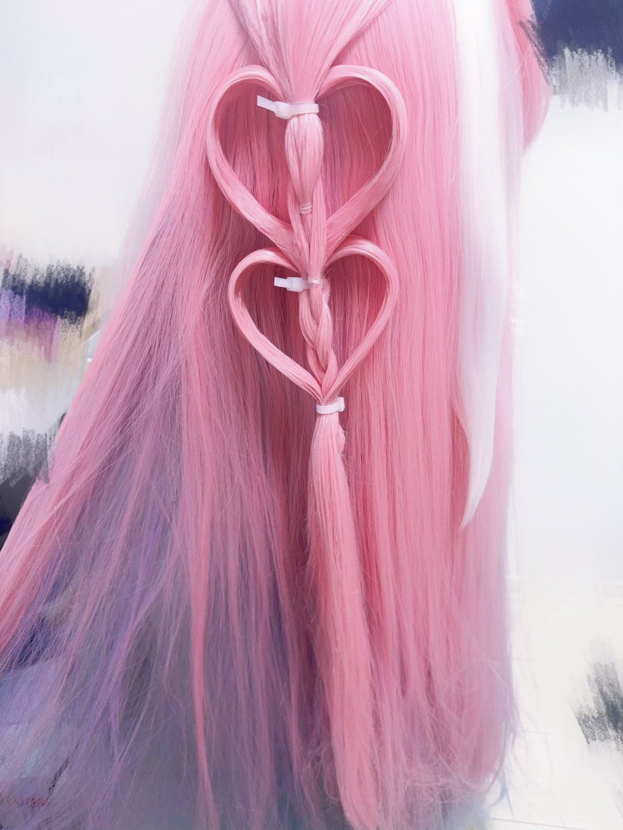 途中経過……ﾐｭ〜♪♪
誰でしょうかっ!?