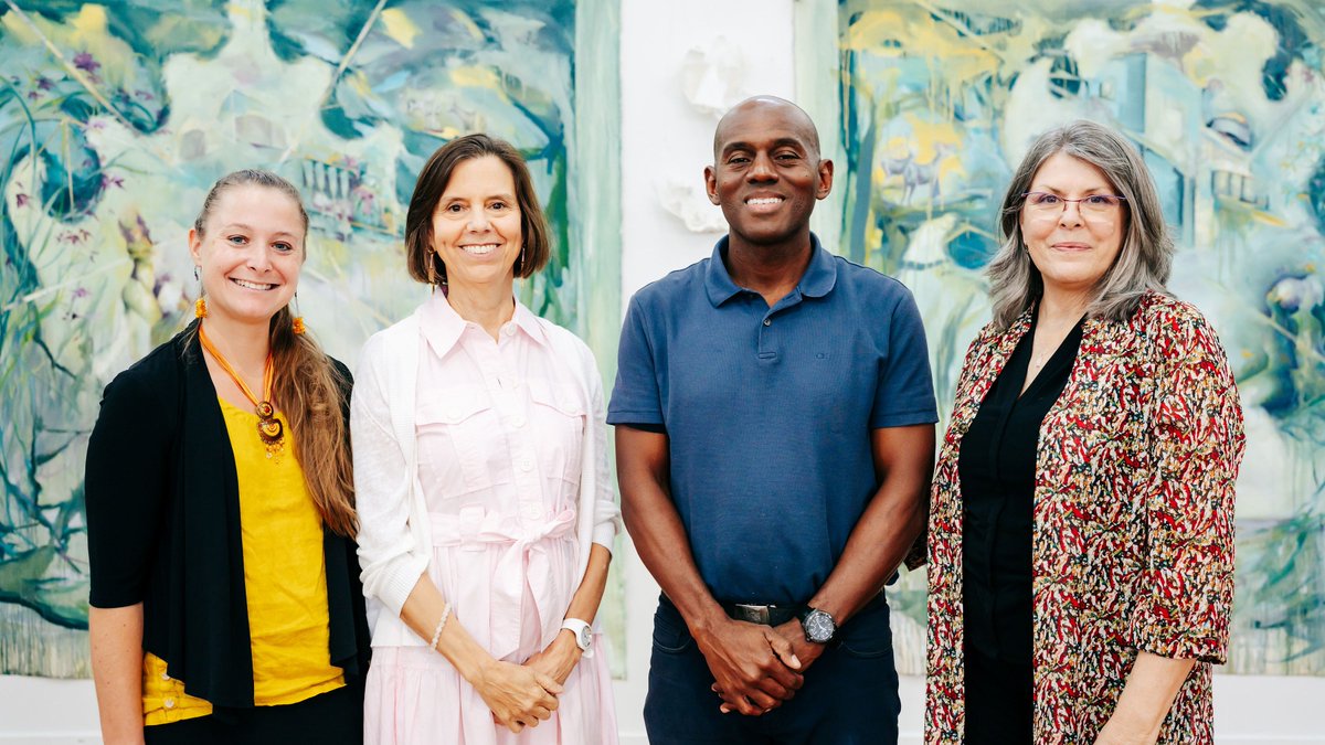 An amazing moment captured at one of our hosted events with PBC Neuroarts Collaborative!
#armoryartcenter #pbcneuroarts #WPB