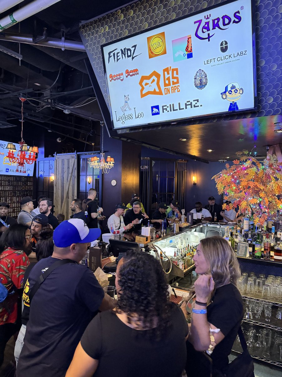 GM!  Some lucky attendees of BORED &amp; BUSTED will be getting some SMITHS!  What an epic time in Vegas! Sponsored by <a href="/LEFTCLICKLABZ/">LEFT CLICK LABZ</a>