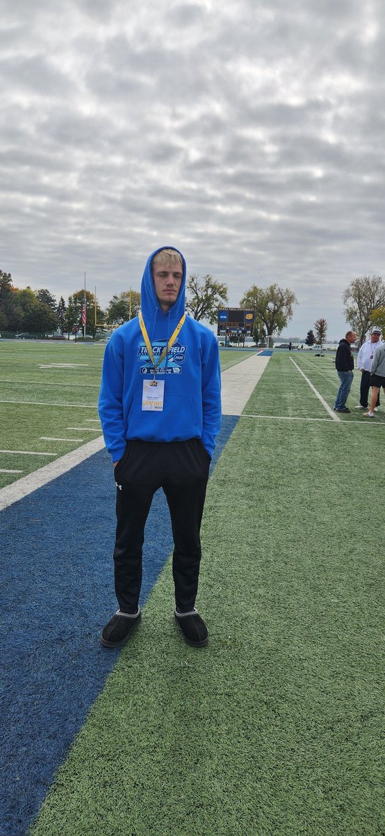 Thank you <a href="/Coach_Dickinson/">Austin Dickinson</a> and <a href="/BVUFootball/">Beaver Football</a>  for having on a visit this past weekend.