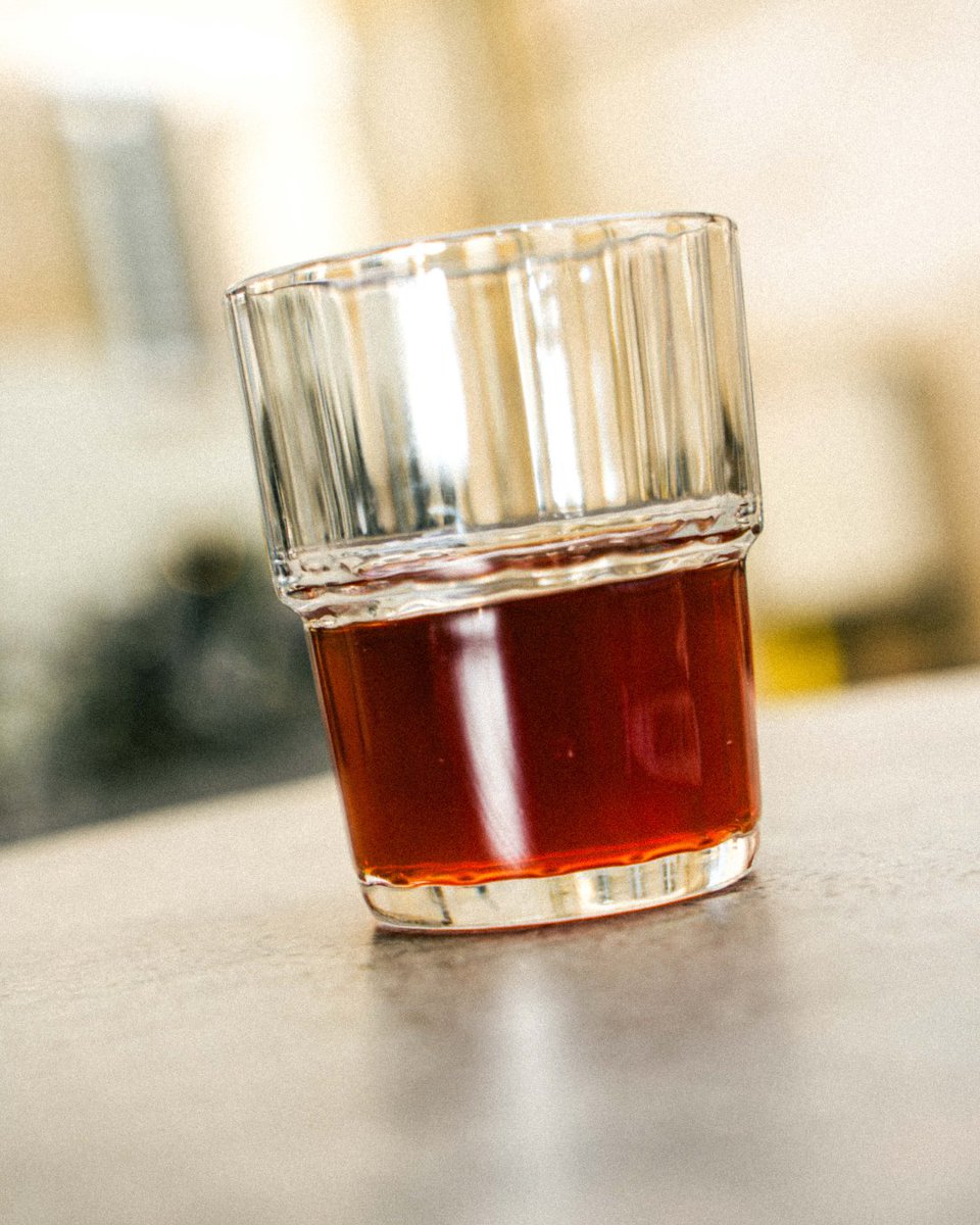 À moitié plein ou à moitié vide ? 🤔

ℹ️ L'abus d'alcool est dangereux pour la santé. À consommer avec modération.