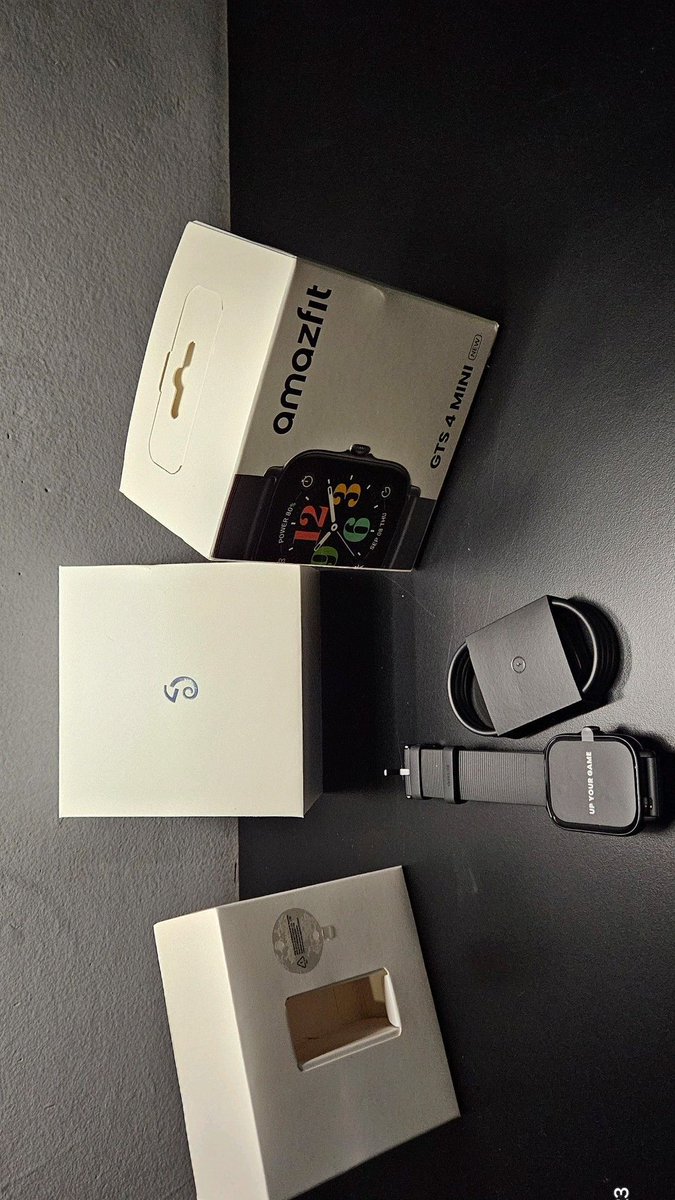 samrthsing35911's tweet image. Which smartwatch would YOU pick?
🔥 Amazfit GTS 4 Mini
⚡ Fire-Boltt Visionary
💪 Noise ColorFit Ultra
Tell me your choice 👇
youtube.com/shorts/7eitwrj… via @YouTube

#TechShorts #AmazonFinds #Smartwatch