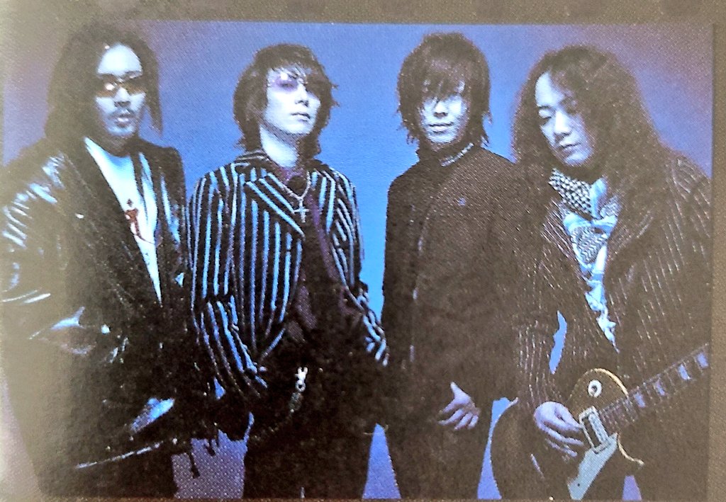 blazeluna0122's tweet photo. 同じ夢追い掛けてく
二度と戻れない時間越えて語り合おう
君の名はevening rose
This is not the end of the story
evening rose
この華はevening rose
#HEATH #DopeHEADz #eveningrose https://t.co/MsouV1rd98