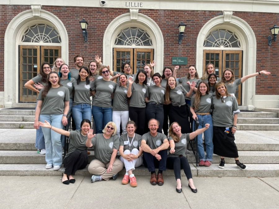 MBLScience's tweet image. Who’s an MBL Alum? 
✨ Students 
✨ Course Directors
✨Visiting Scientists
✨ Employees
✨ Council member
✨ Society member
✨ Trustees
We&apos;d love to hear what you’re up to now with our alumni survey. surveymonkey.com/r/NRDC555
📸Nipam Patel