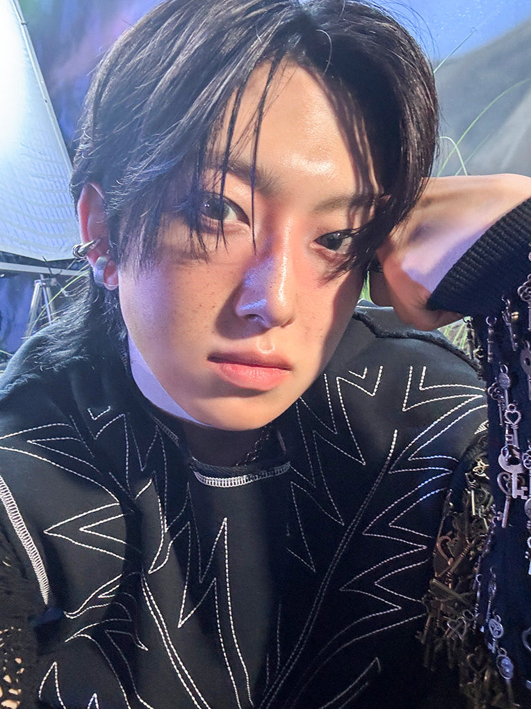 sousladoucelune's tweet photo. fuma's exclusive photos~🦸‍♂️🎮 https://t.co/5sO5xlYbtT