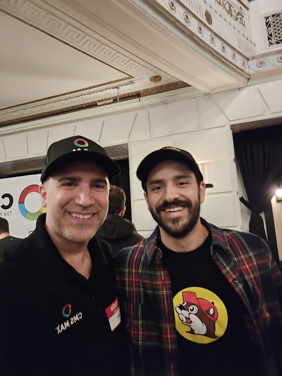 sampizzo's tweet image. With a few legends right next to my home town! @calebporzio @ShaneDRosenthal @filamentphp @LaravelLivewire