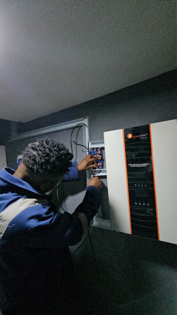 EasyPowerHub's tweet image. 10KVA 15KWH LITHIUM BATTERY INVERTER SYSTEM INSTALLATION (WITHOUT SOLAR PANELS) @ OCHACHO HOMES IDU, Abuja
SEND US A DM
(+234) 8085053131