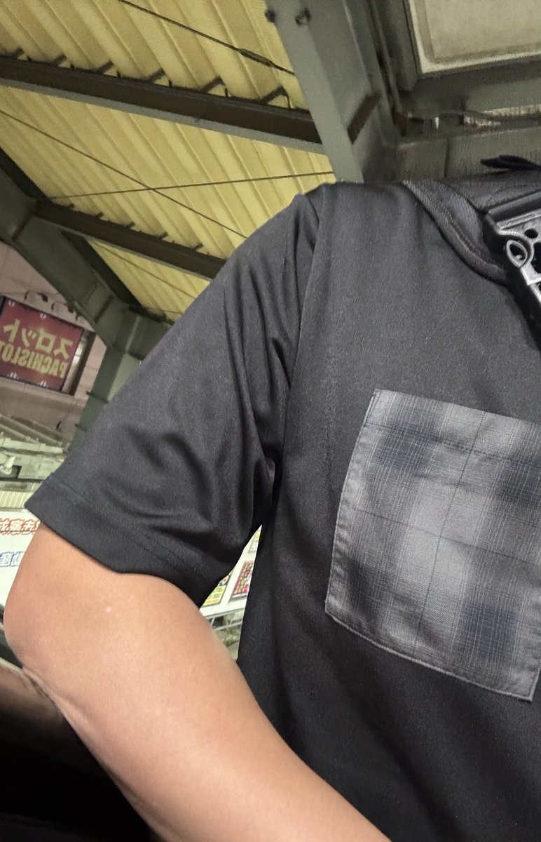 今日半袖だけど、
おかしい？？？😂