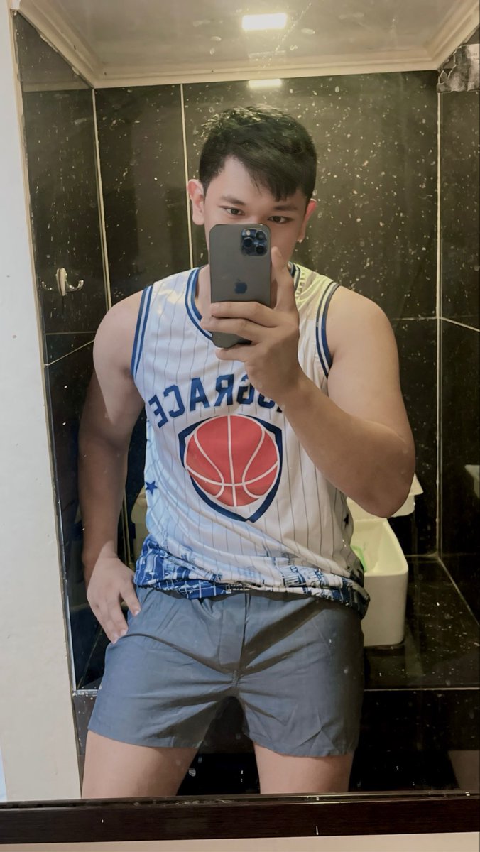 jtadiaman's tweet photo. Tulog na tau 😪 https://t.co/zYOQ7ntGtZ