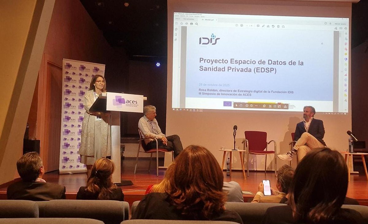 idisalud's tweet image. En el III Simposio de Innovación de @ACES, Rosa Roldán, directora de Estrategia Digital de Fundación IDIS explica qué es #miHC como germen del Espacio de Datos de la Sanidad (#EDSP), un entorno colaborativo que impulsa el intercambio de seguro de la información clínica entre…