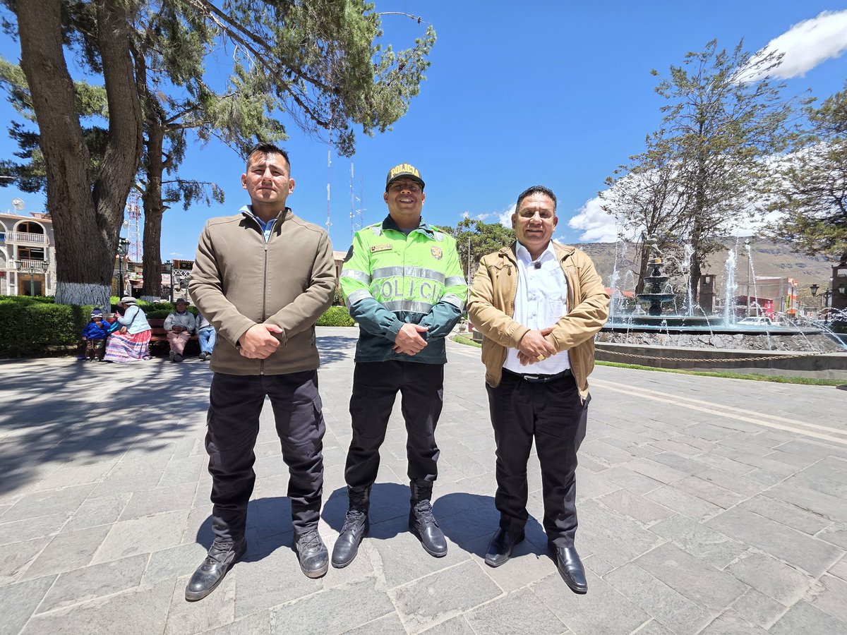 EsdrasRicardoMe's tweet photo. 🚓 En mi visita a Chivay, conversé con el comisario del distrito sobre la falta de patrulleros y los casos de abigeato que afectan a los vecinos. Llevaré estas demandas al @MininterPeru para que se brinde el apoyo que Chivay necesita. 🤝
#Arequipa #Chivay #SeguridadCiudadana https://t.co/hAewvsd9r0