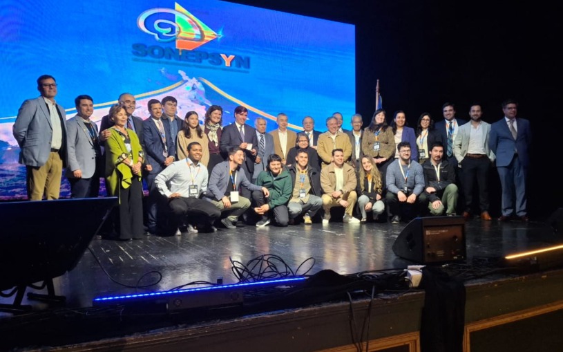 INCA tuvo una significativa participación en Congreso de SONEPSYN
Fueron reconocidos los Dres. David Rojas con la Medalla Dr. Reinaldo Poblete por su trayectoria en neurocirugía y Jorge Mura, quien celebró los 25 años del Fellow Vascular y Base del Cráneo.
institutodeneurocirugia.cl/inca-tuvo-una-…