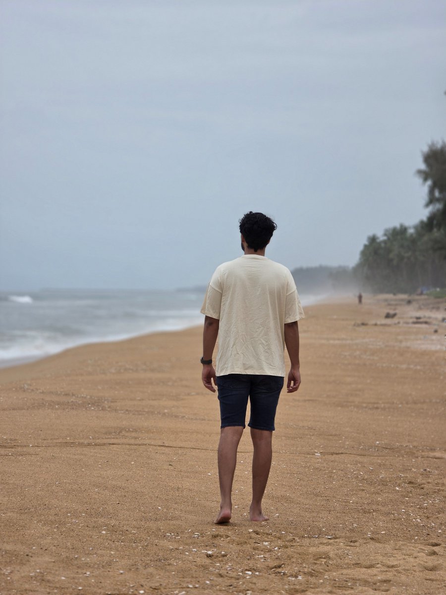 imYadav31's tweet image. Can&apos;t agree more with @ku1deep ji....I wore @betterbasics_in Oversized tee during my last vacation and I totally loved the fabric and quality....even after so many washes....I have no complains. Lovely product by @shivaan___ 😎