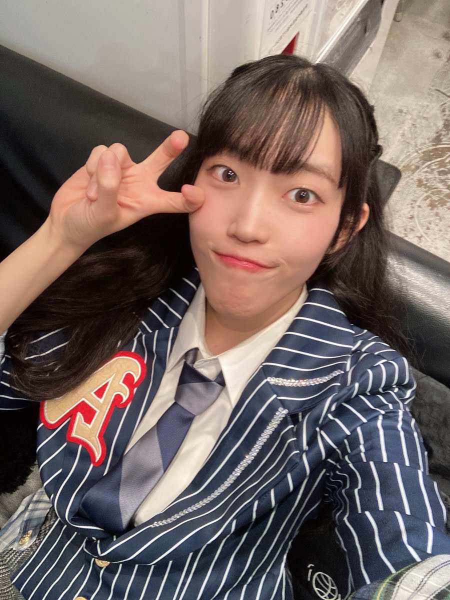 mao2_pichicart's tweet image. 今回もセトリで見逃さないを感じたな〜☺️
10月末とは思えないくらい暑かった！笑
こうしてまた集まってみんなの好きな48楽曲踊れて嬉しかった！！