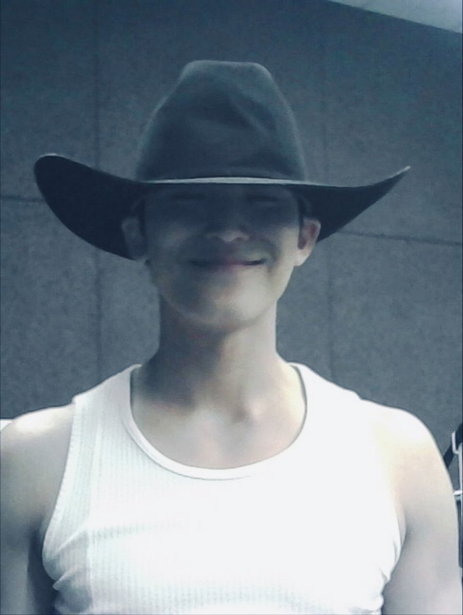 GYU. tweet media
