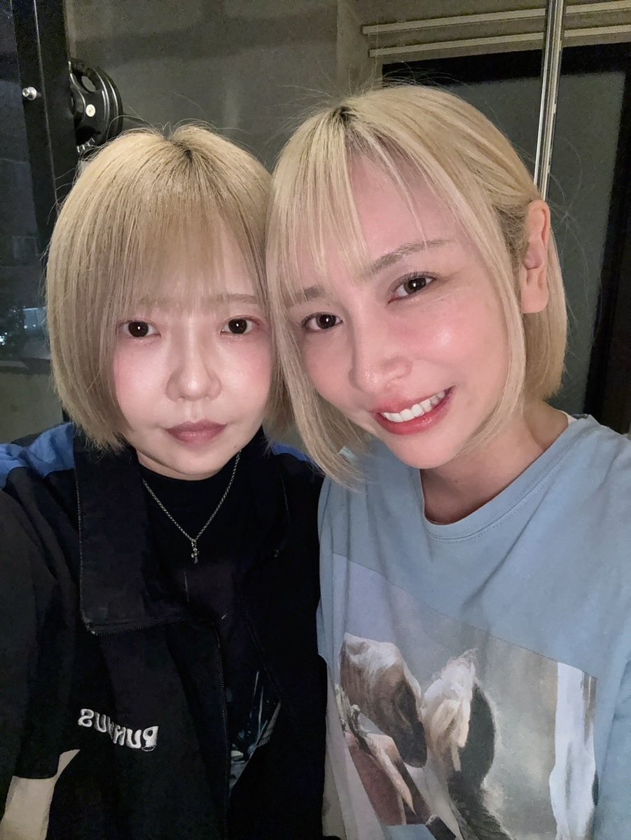 eir_ruru2's tweet photo. パーソナルジムKayG＋で筋トレ！✨
あやうみ(@ayaumisama)今回もありがとうー💙💙 https://t.co/HQQc6yIfnf